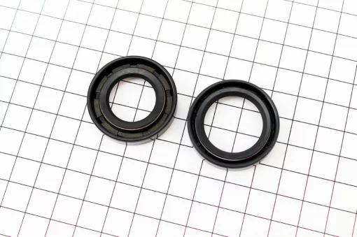 Сальники, к-кт 2шт (20x35x7; 24x35x7) "ДРУЖБА", "УРАЛ", Б/П-СРСР, YQ-207032