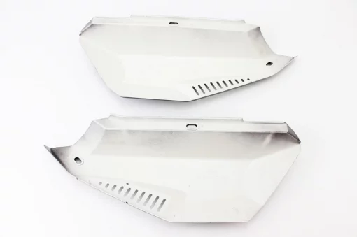 Пластик бічний лів, правий. к-кт 2шт, чорний, DELTA, YQ-318339