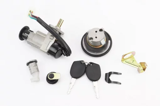 Замки к-кт (зажигания, сиденья, крышка бака круглая), RACE, YQ-314402