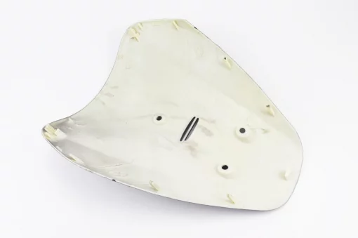 УЦІНКА Suzuki LET'S-II Пластик-передній верхній "дзьоб", чорний (присутні дрібні подряпини), пластик-J, YQ-329829