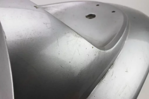 УЦЕНКА GRAND PRIX пластик-передний "клюв" под фару двойную, светло-серый (скол краски), GRAND PRIX, YQ-316189