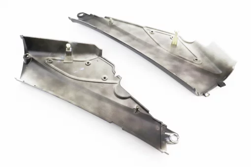 Пластик-боковой средний левый, правый к-кт 2шт, чёрный глянцевый, ACTIVE, YQ-320232