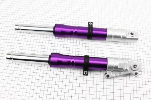 Вилка передняя (перья) лев., прав., к-кт 2шт Honda DIO, 370мм (под диск. торм.) фиолетовые, YQ-347251