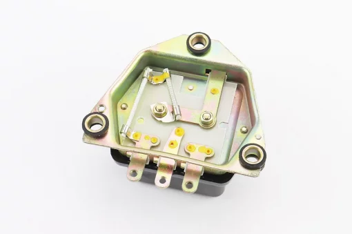 Реле регулятор напруги РР-330 12V, МТ, УРАЛ, К-750, YQ-341174