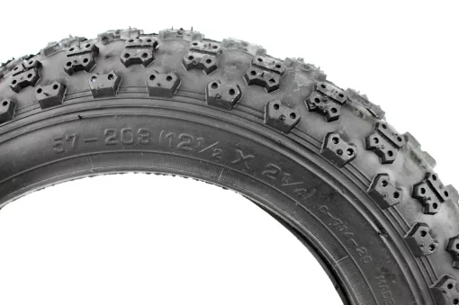 Шина 12" 1/2х2 1/4 (57-203) шипованная C714, ВЕЛОШИНИ, YQ-402090