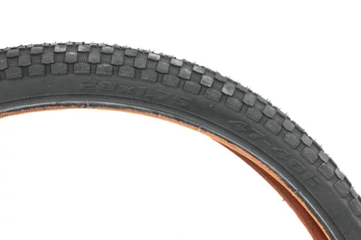 Шина 20"х1,75 (47-406) шипованная "кубик" D205, ВЕЛОШИНИ, YQ-402450