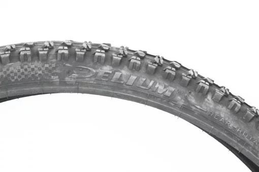 Шина 26"x2,10 (51-559) шипованная SA-239, ВЕЛОШИНИ, YQ-402540