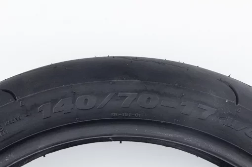 Шина 140/70-17 бескамерная, шоссейный рисунок SLASH SB-151, ШИНИ, YQ-353554