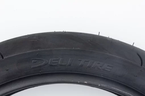 Шина 140/70-17 бескамерная, шоссейный рисунок SLASH SB-151, ШИНИ, YQ-353554