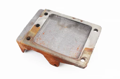 КПП-Крышка задняя 101-2 с втулками, M175/195N, YQ-604874