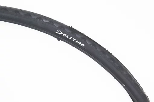 Шина 28" 700-20С (20-622) шоссейный рисунок S-601, ВЕЛОШИНИ, YQ-402703