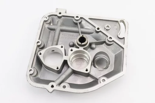 Крышка блока двигателя правая (со стороны заводного рычага), короткая, 7отв., алюминий R175A/R180NM, D175/180N, YQ-603215