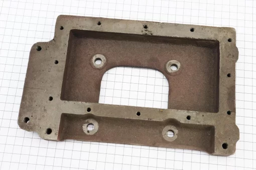 УЦІНКА МБ-D175/180N Пластина кріплення радіатора R175A/R180NM, (чавун, незначні раковини, см фото), D175/180N, YQ-603601