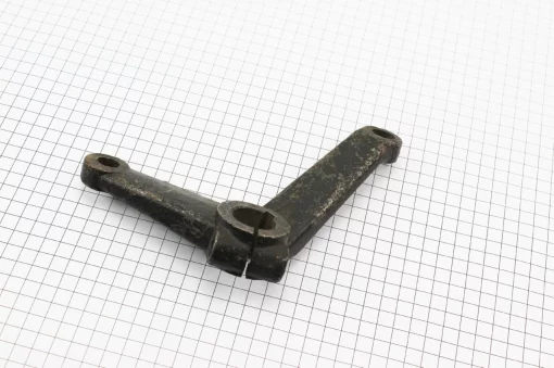 Рычаг поворотный левый Xingtai 180/220 (220.31.106), Xingtai 120-224, YQ-618177