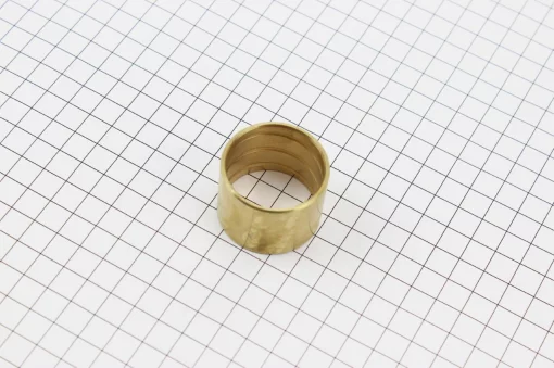 Втулка верхней крышки корпуса вала переднего моста, d-35мм, D-39мм, L-30мм Jinma 200/204/240/244 (184.31.161), Jinma, YQ-620039