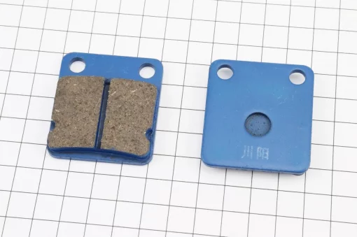 Тормозные колодки (дисковые) "квадрат" Viper-RACE/STORM/GY6, к-кт 2шт, ЗЧ-СКУТЕР, YQ-314094