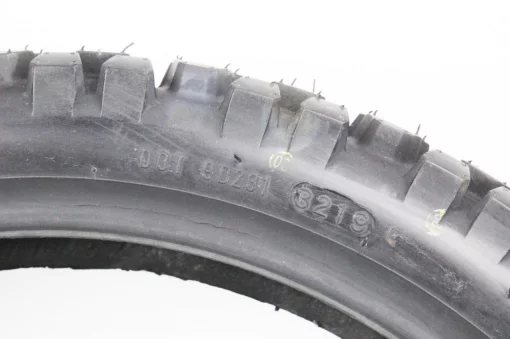 Шина 100/80-17 бескамерная, шипованная CROSS SB-107, ШИНИ, YQ-303973