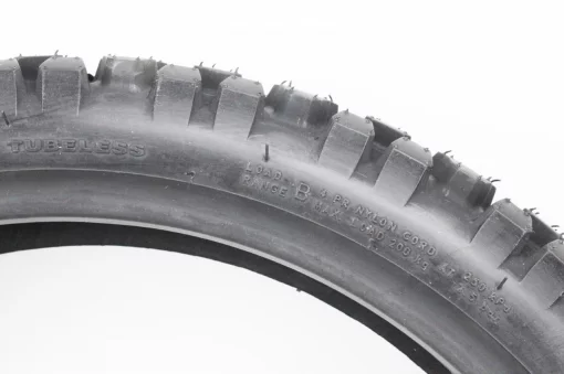 Шина 100/80-17 бескамерная, шипованная CROSS SB-107, ШИНИ, YQ-303973