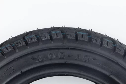 Шина 3,00-10 бескамерная (усиленный корд), шипованная YC-102, ШИНИ, YQ-353542