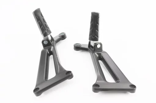 Viper-V200CR/V250CR Підніжки задні з кронштейном в зборі к-кт 2шт, Viper-Zongshen, YQ-505284