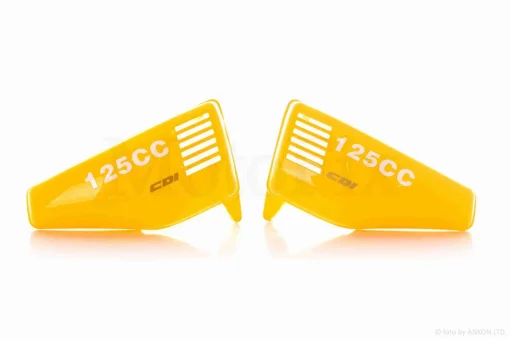 Пластик RANGER 125 бічна пара на бардачок, жовті "SKYMOTO", QT-035184