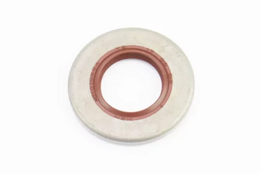 Сальник (17x33x3,6), MS-640/650/660/661-правый, металл, FIX-203352