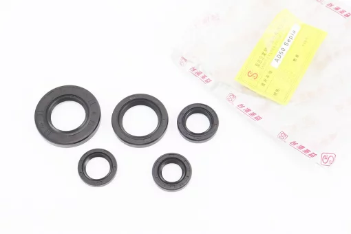 Сальники к-кт 5шт (15x25x5; 17x25x4; 17x27x5; 24x43x6; 25x37x6) двигуна, Suzuki Sepia, FIX-206987