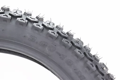 Шина 3,00-18 шипованная SY-012, FIX-208481