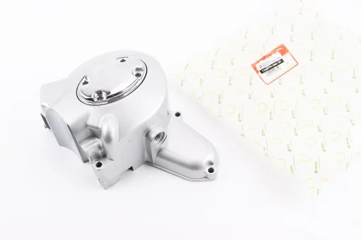 Крышка двигателя левая (для статора магнето на 2 катушки) 110cc +крышка овальная (возможны дефекты покраски), FIX-207286