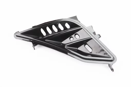 Пластик - вставка пластика основного правая Storm 2013, FIX-208588