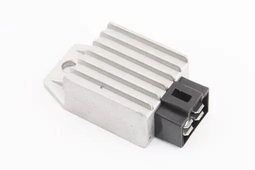 Реле-регулятор напряжения (4 контакта квадратом), FIX-309176