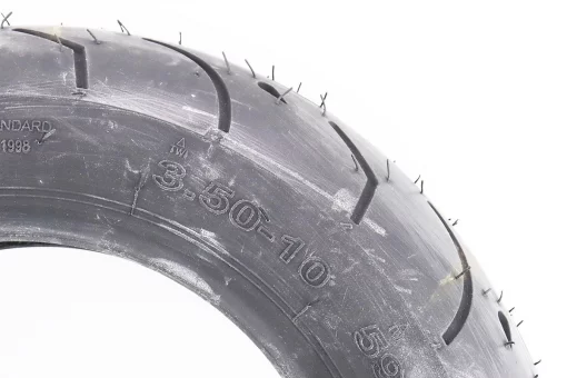 Шина 3,50-10 бескамерная, шоссейный рисунок CA168A, FIX-303669