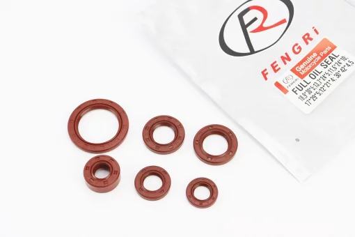 Сальники к-кт 6шт (11,6x24x10; 12x21x4; 13,7x24x5; 17x29x5; 18,9x30x5; 30x42x4,5) двигателя 70cc, коричневый, FIX-338813