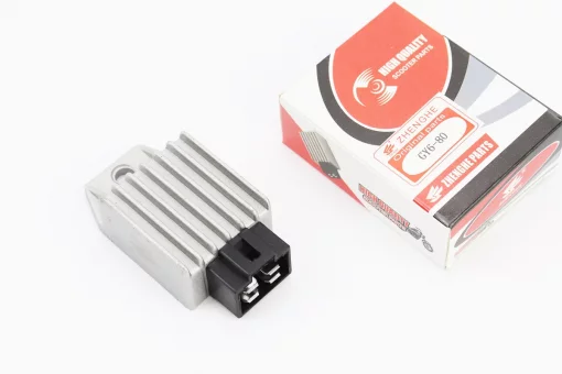 Реле-регулятор напряжения (контакты квадрат), от 5шт -10%, FIX-309550