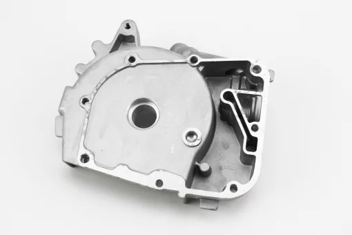 Крышка двигателя правая (под щуп) тип 2, FIX-309930