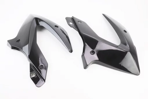 V200R пластик - бака паливного лів., прав. к-кт 2шт, ЧОРНИЙ, FIX-505337