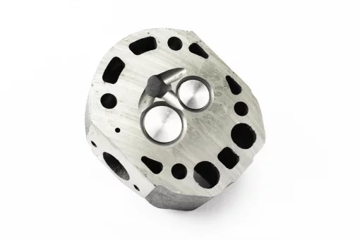 Головка цилиндра R180NM в сборе, без форкамеры, FIX-603275