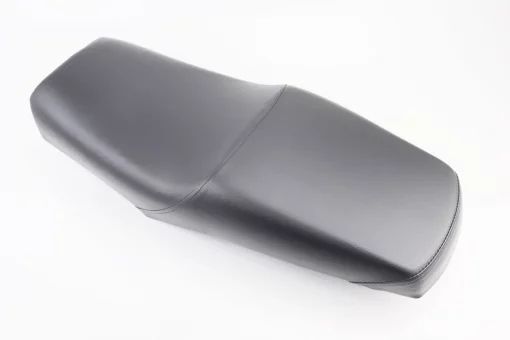 Сидіння на пластиковій основі MUSTANG-125cc, FIX-319330