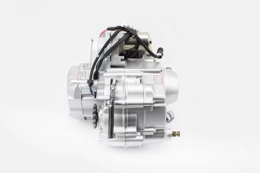 Двигатель мопедный в сборе 110куб (Delta) - "механика" + карбюратор, коммутатор, катушка, реле: поворотов, стартера, напряжения,