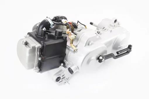 Двигатель скутерный в сборе 4Т-80куб (короткий вариатор, длинный вал) + карбюратор, коммутатор, катушка зажигания, фильтр