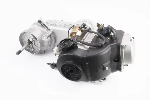 Двигатель скутерный в сборе 4Т-80куб (короткий вариатор, длинный вал) + карбюратор, коммутатор, катушка зажигания, фильтр