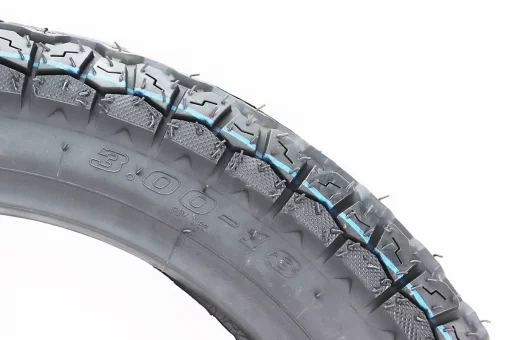 Шина 3,00-18 шипованная GAMA, FIX-208230