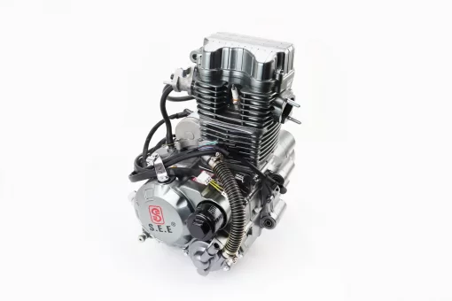 Двигатель мотоциклетный в сборе CGT-250cc (водяное охлаждение) + карбюратор, коммутатор, катушка зажигания, тип 2, FIX-307143