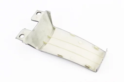 Пластик - задний верхний (соединительный), ЧЕРНЫЙ, FIX-320237