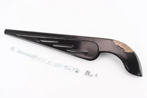 УЦЕНКА велоаксессуары Защита цепи на 26-28" стальная, чёрная (налёт ржавчины, потёртости, частично облущенная краска см. фото),