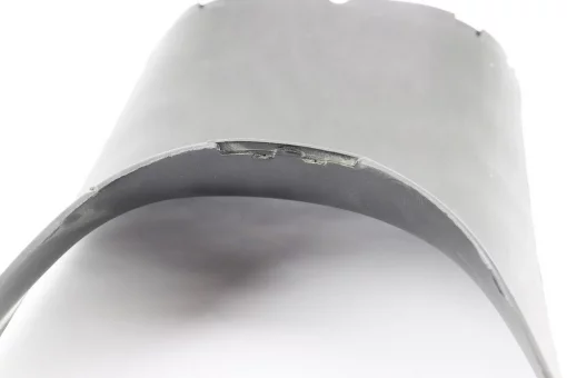 УЦЕНКА ACTIVE пластик - передний сразу под сиденьем (сломана направляющая, см.фото), FIX-320497