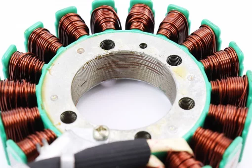 УЦЕНКА 250сс СКУТЕР Статор магнето (генератора) Honda CN250/CF250 (18 катушек разъем "мама/папа 1+3") не Viper, тип 3