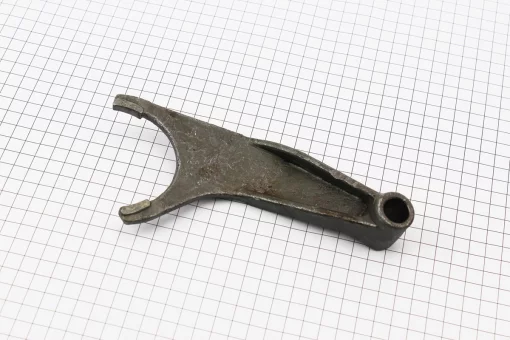 Вилка переключения 1 и 2 передачи КПП Foton 354/404 (FT300.37.148), FIX-617130