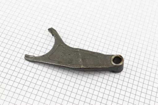 Вилка переключения 1 и 2 передачи КПП Foton 354/404 (FT300.37.148), FIX-617130