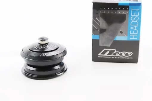 Рулевая колонка 1-1/8" (44/28,6x44/30) безрезьбовой вилки, полуинтегрированные, чёрные H148, FIX-403628